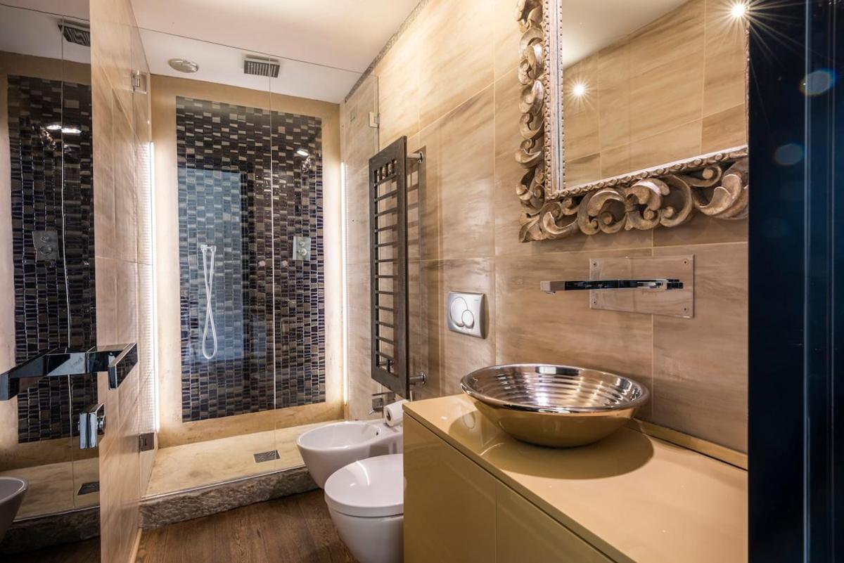 Apartment Cosy In Glamorous Santo Spirito Florenz